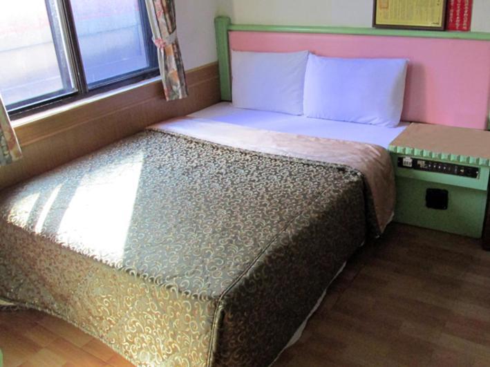One Plus One Hotel Тайбэй Номер фото
