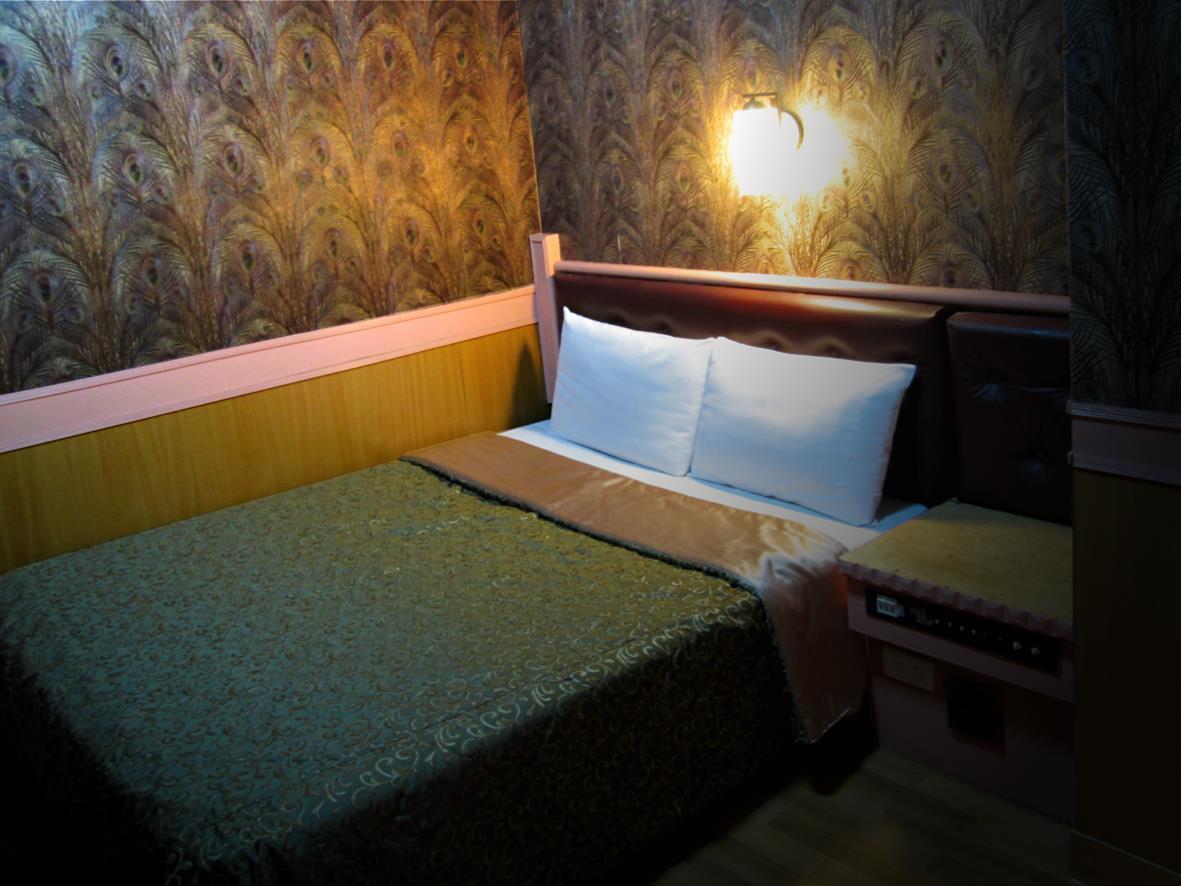 One Plus One Hotel Тайбэй Экстерьер фото