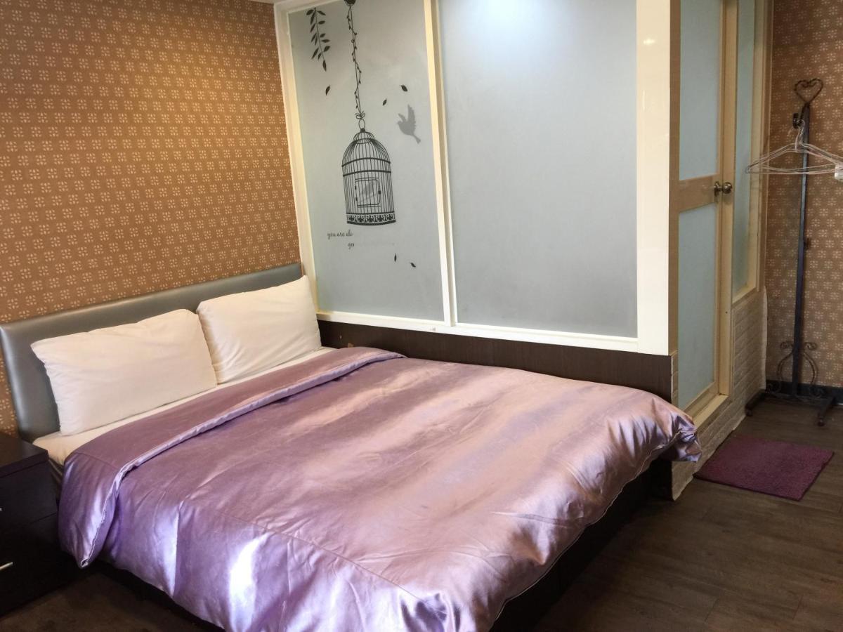 One Plus One Hotel Тайбэй Экстерьер фото